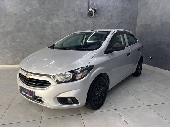 CHEVROLET ONIX 1.0 MPFI JOY 8V FLEX 4P MANUAL CHEVROLET ONIX 1.0 MPFI JOY 8V FLEX 4P MANUAL